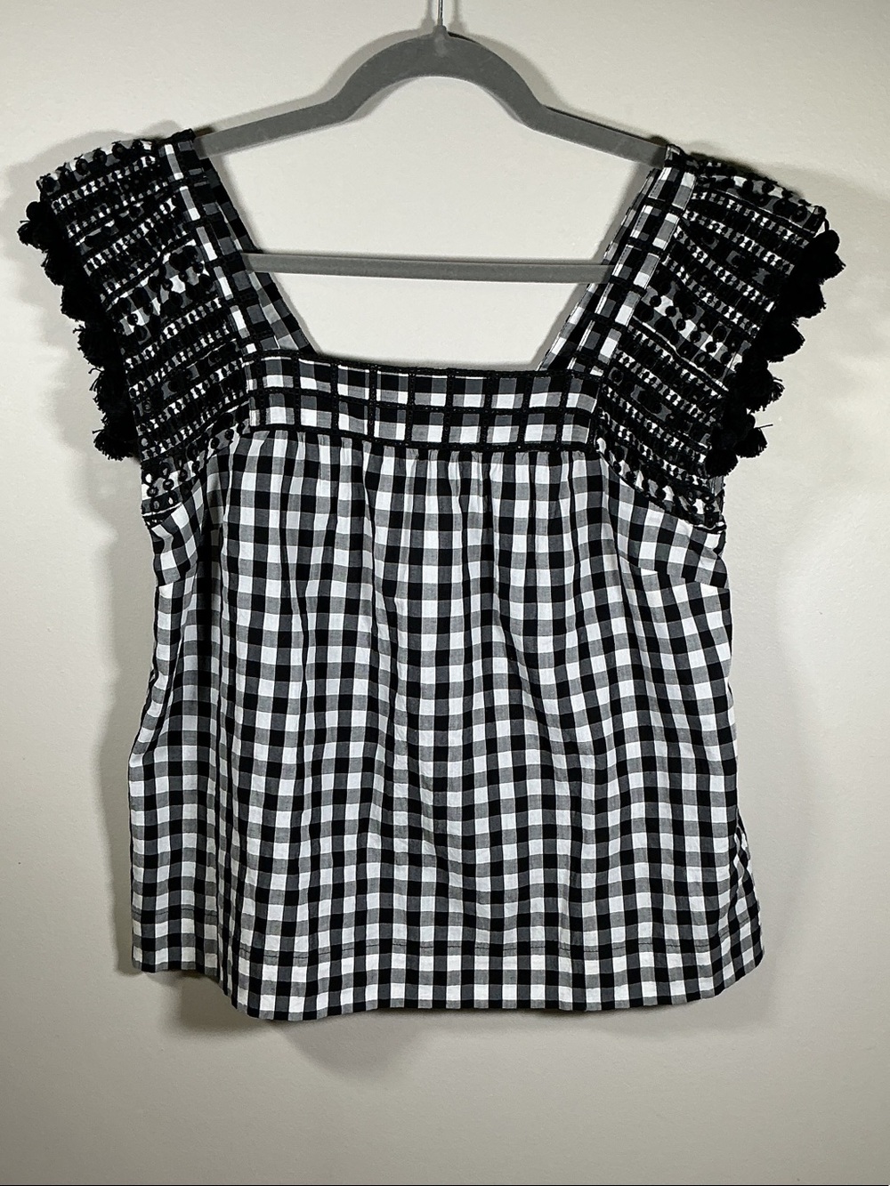 J.Crew Black White Gingham Top Size 4 Embroidered Smocked Sleeve Blouse